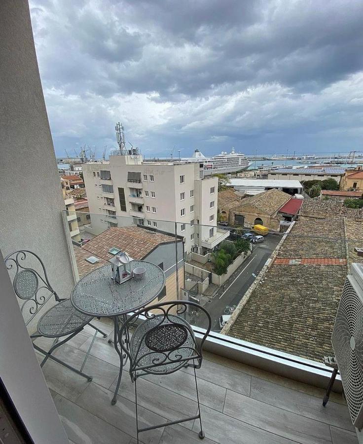 Bed and Breakfast L 'Approdo Felice à Palerme Extérieur photo